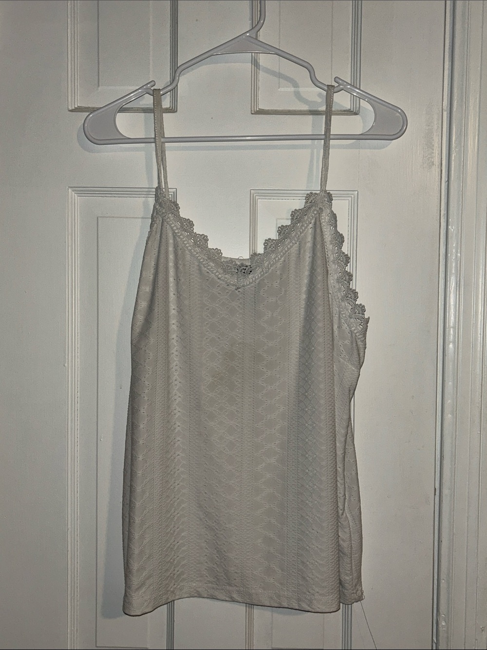 SHEIN White Lace Trim Textured Camisole